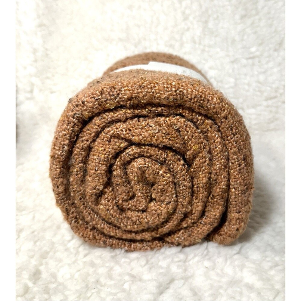 Marled Boucle Throw Blanket Orange Fall Halloween - Threshold 60" X 50" NEW - Picture 4 of 4